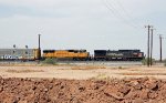 UP 6219 and UP 4551 Leading an AutoRack South/East Towards Tucson